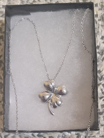 Mahor's Sterling Silver Good Luck Clover Necklace 16" chain