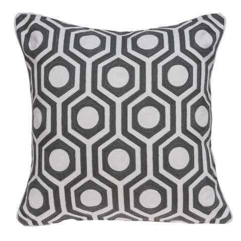 8' X 10' Gray Silver And Beige Oriental Washable Indoor Outdoor Area Rug