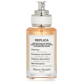 Replica On a Date Eau De Toilette Spray - 30ml/1oz