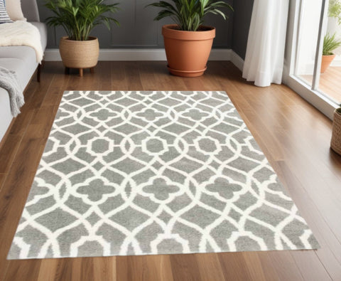 3' X 5' Gray And Ivory Geometric Area Rug