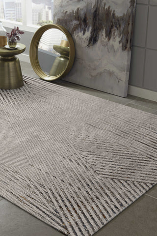 5' X 8' Ivory And Gray Geometric Area Rug