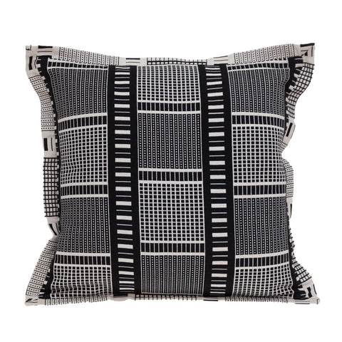 8' X 10' Black And Ivory Geometric Washable Indoor Outdoor Area Rug