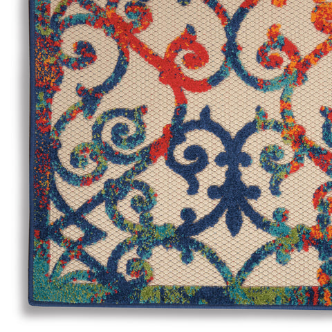 7' X 10' Ivory And Blue Indoor Outdoor Area Rug