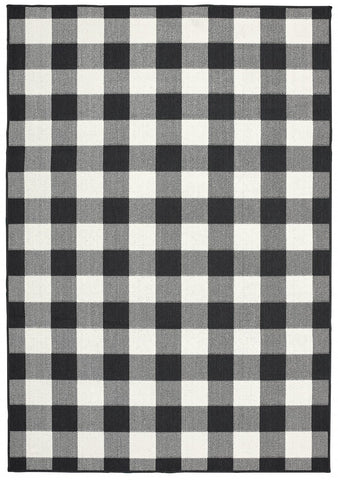 5' X 8' Black And Ivory Indoor Outdoor Area Rug