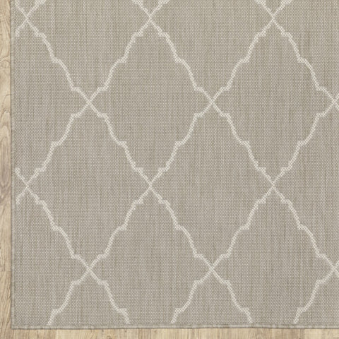 2' X 3' Gray And Ivory Indoor Outdoor Runner Rug