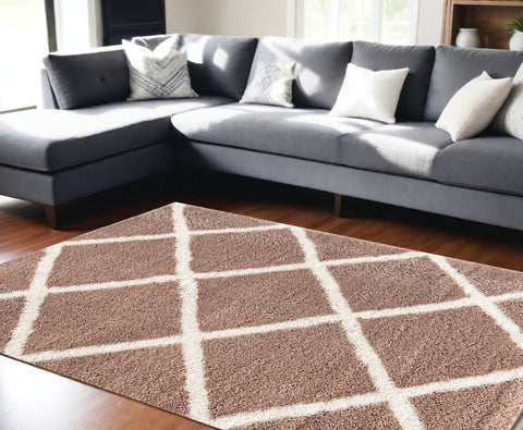 7' X 9' Beige Geometric Area Rug