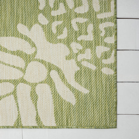 5' X 7' Green Indoor Outdoor Area Rug