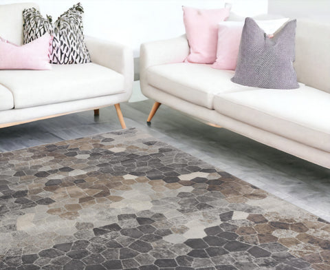 7' X 10' Beige Cobblestone Pattern Area Rug