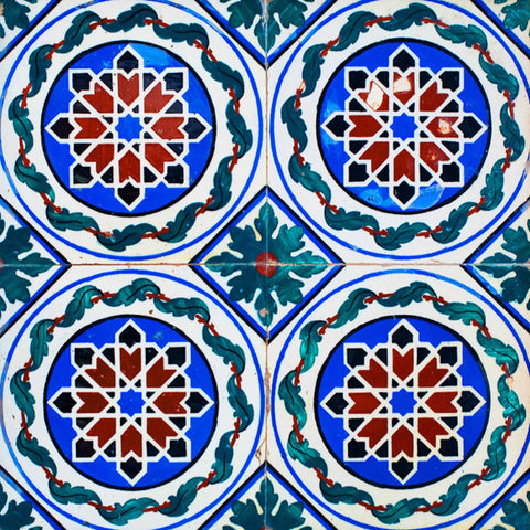 8" X 8" Augustine Removable Peel and Stick Tiles