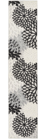 12' Black And White Indoor Outdoor Runner Rug