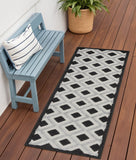 6' Black And White Indoor Outdoor Runner Rug