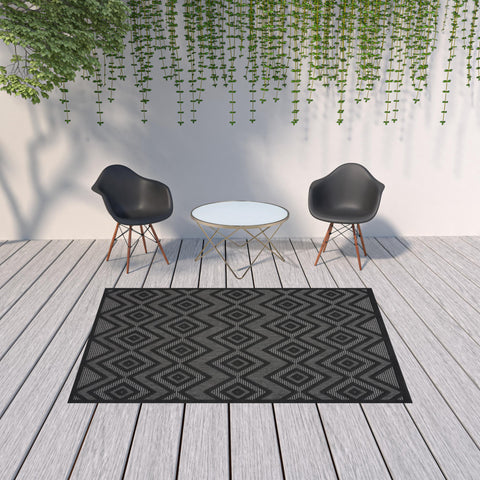 6' X 9' Charcoal Indoor Outdoor Area Rug
