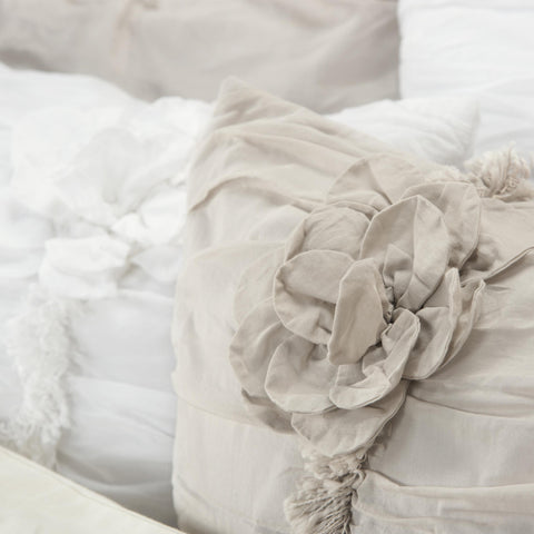 White Floral Queen Quilt