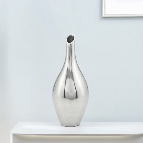 16" Silver Bud Aluminum Table Vase