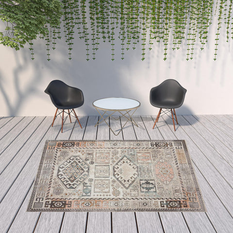 8' X 10' Cream Indoor Outdoor Area Rug