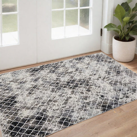 2' X 3' Gray And Ivory Geometric Area Rug