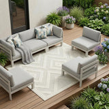 7' X 10' Ivory And White Indoor Outdoor Area Rug