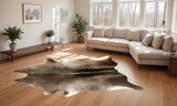 6' X 7' Brown Cowhide Hand Knotted Area Rug