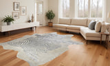 6' X 7' Silver and Ivory Cowhide Hand Knotted Area Rug