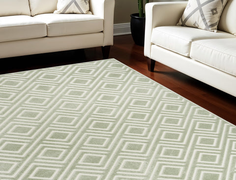 8' X 10' Green Geometric Area Rug