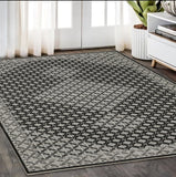 5' X 8' Black And Gray Diamond Area Rug With Fringe