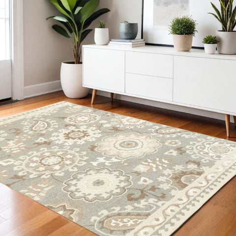 4' X 6' Gray And Sand Wool Floral Hand Tufted Area Rug