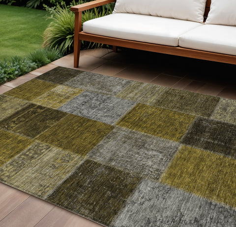 8' X 10' Brown Gold And Taupe Patchwork Washable Indoor Outdoor Area Rug