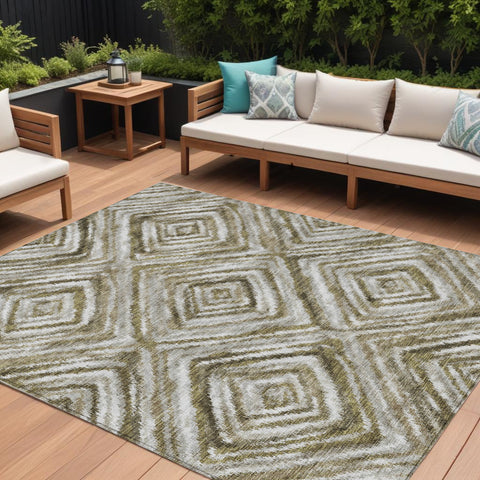 8' X 10' Brown Beige And Ivory Geometric Washable Indoor Outdoor Area Rug