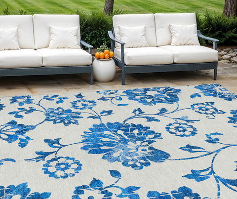 8' X 10' White And Denim Blue Floral Washable Indoor Outdoor Area Rug