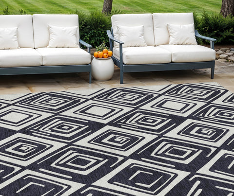 8' X 10' Black And Ivory Geometric Washable Indoor Outdoor Area Rug