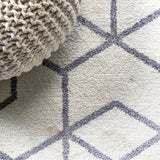 8' Diamond Runner Rug