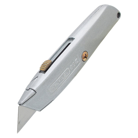 RETRACTABLE UTLY KNIFE