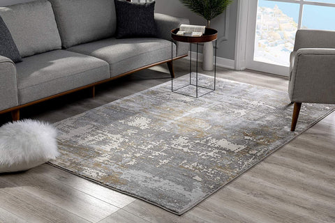 5��� X 8��� Beige And Gray Distressed Area Rug